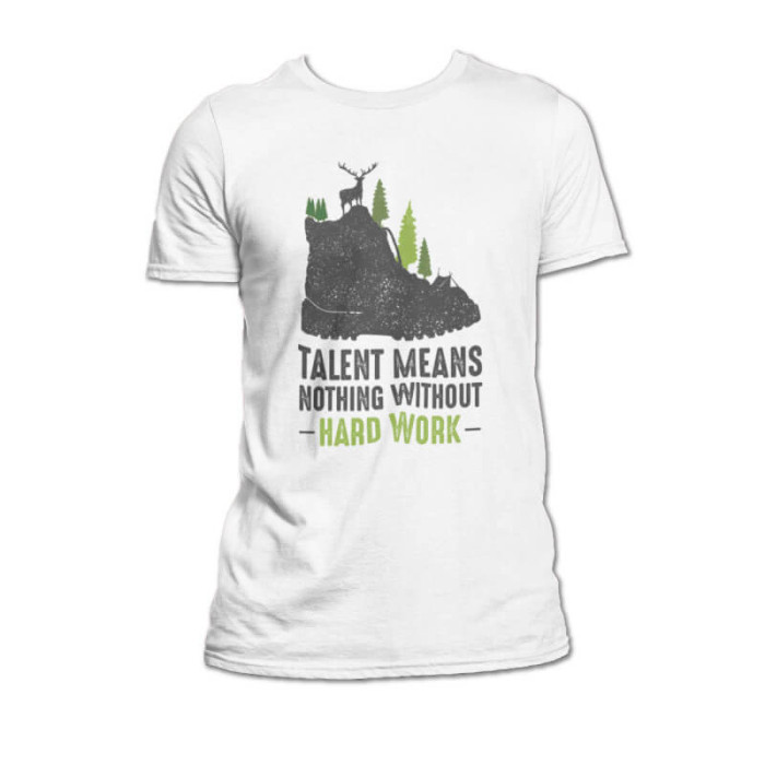 Trischitti T-Shirt bianca "Talent Means Nothing Without Hard Work": La vera essenza del successo