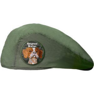 Coppola verde con il patch...